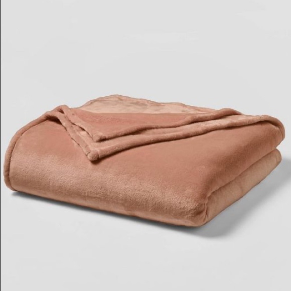 Twin Threshold MicroPlush Throw Blanket - Rust